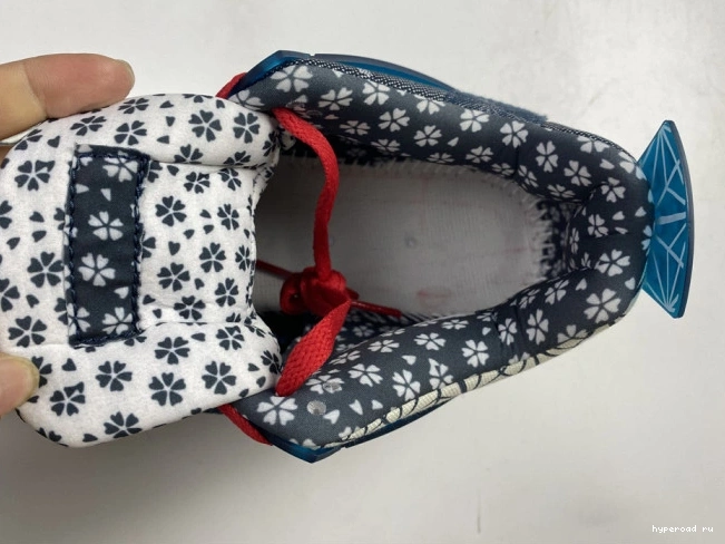 CW0898-400 Air Sashiko SE Jordan Retro 4 1023